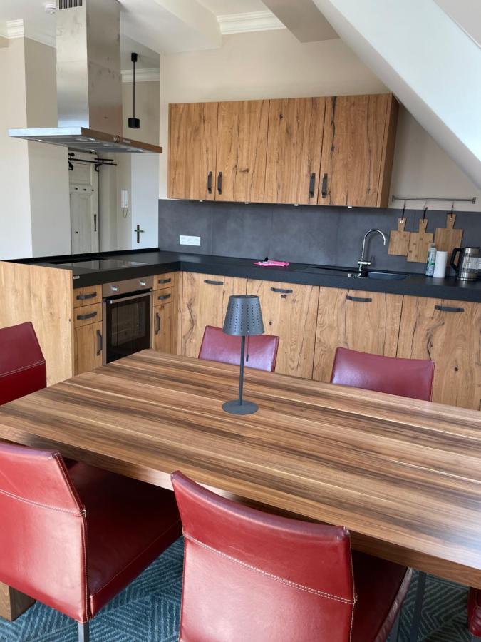Luxus Lindenhof Apartments Zetel المظهر الخارجي الصورة